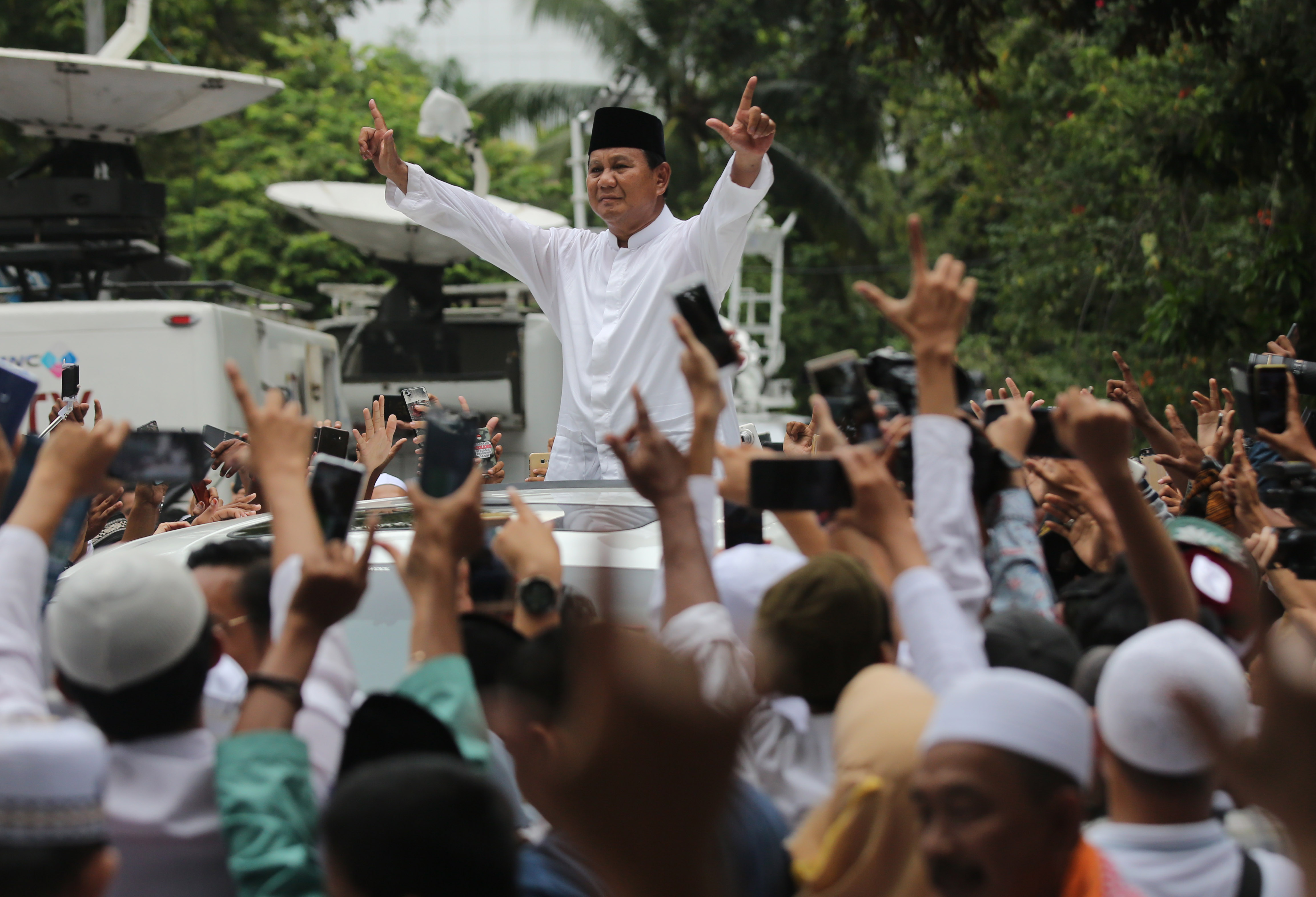 Capres nomor urut 02 Prabowo Subianto menghadiri acara Syukur Kemenangan Indonesia di Kediamannya, Jalan Kertanegara, Jakarta, hari ini.