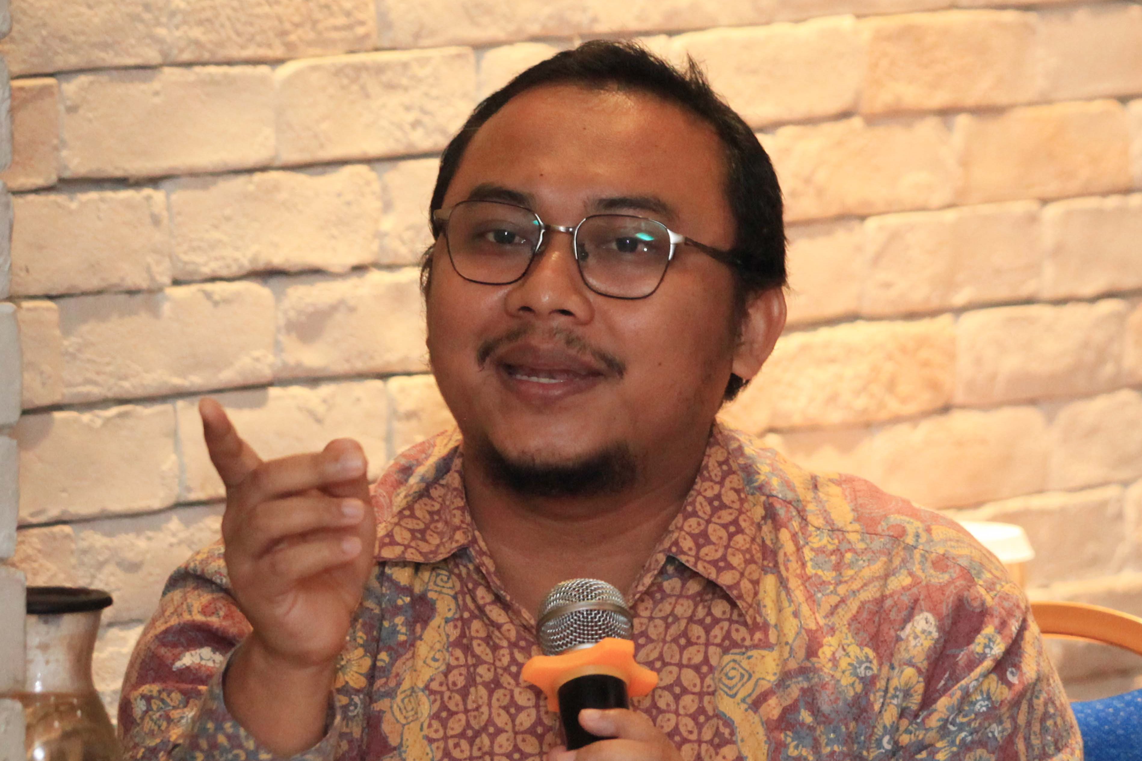 Ketua KODE Inisiatif Veri Junaidi.