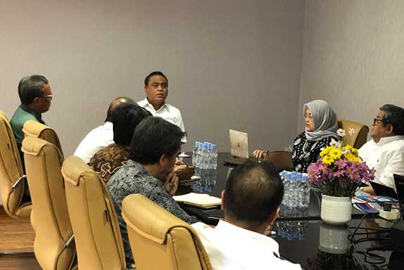 Ketua Majelis Wali Amanat Universitas Hasanuddin, Syafruddin, memimpin langsung rapat koordinasi MWA di Universitas Hasanuddin, Makassar