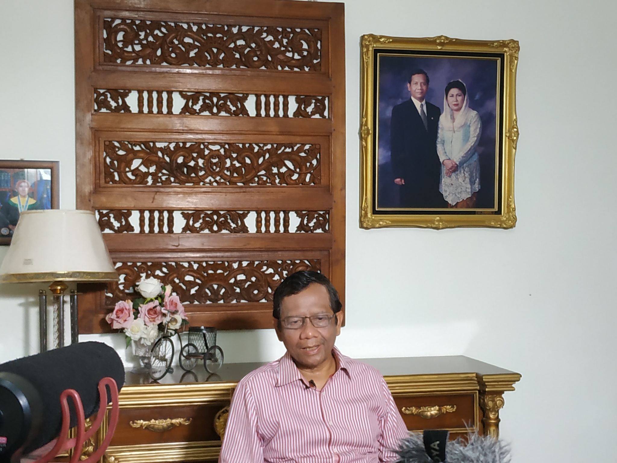 Mantan Ketua MK Mahfud MD