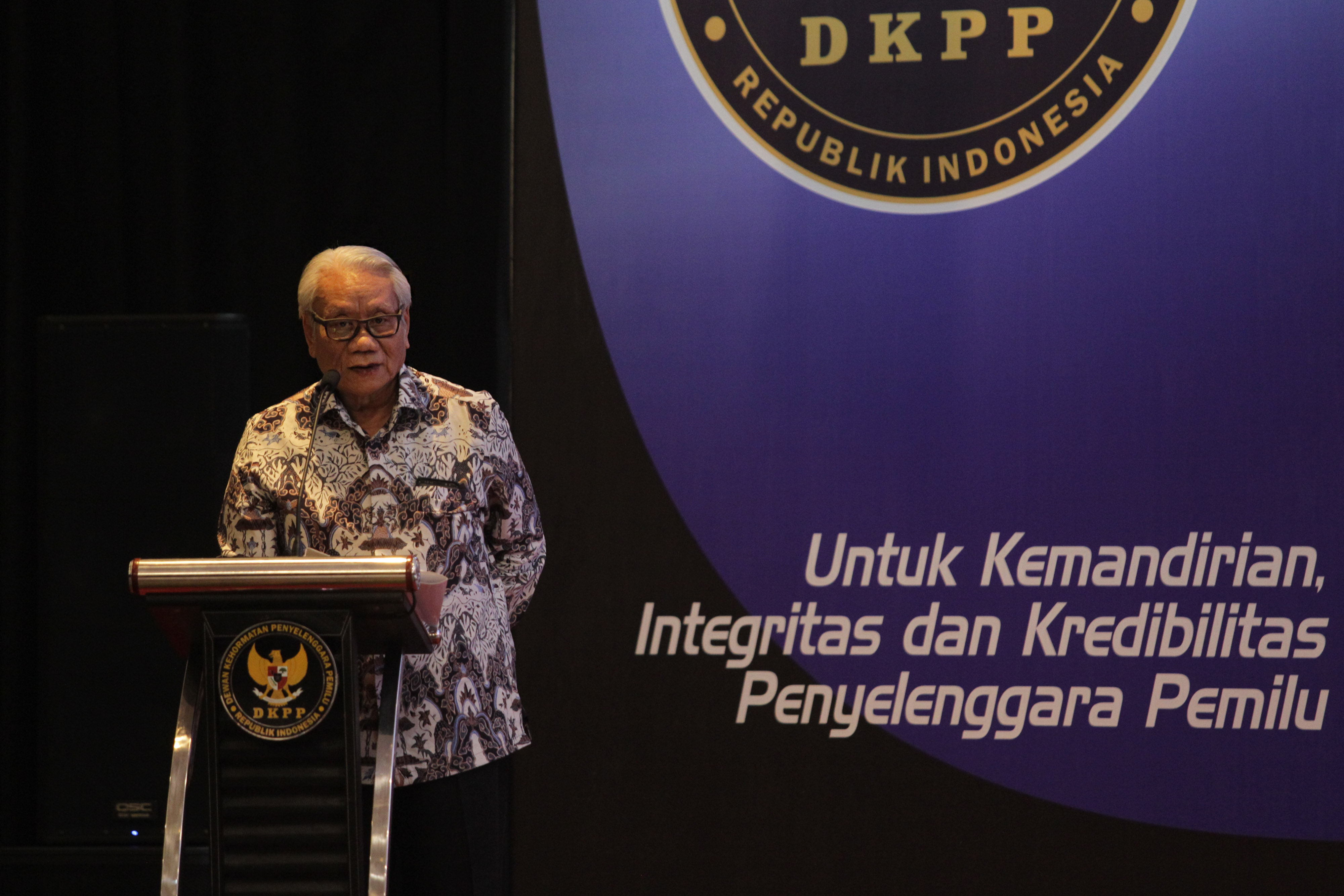 Ketua Dewan Kehormatan Penyelenggara Pemilu (DKPP) Harjono