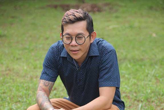Penulis sekaligus travel blogger Alexander Thian 
