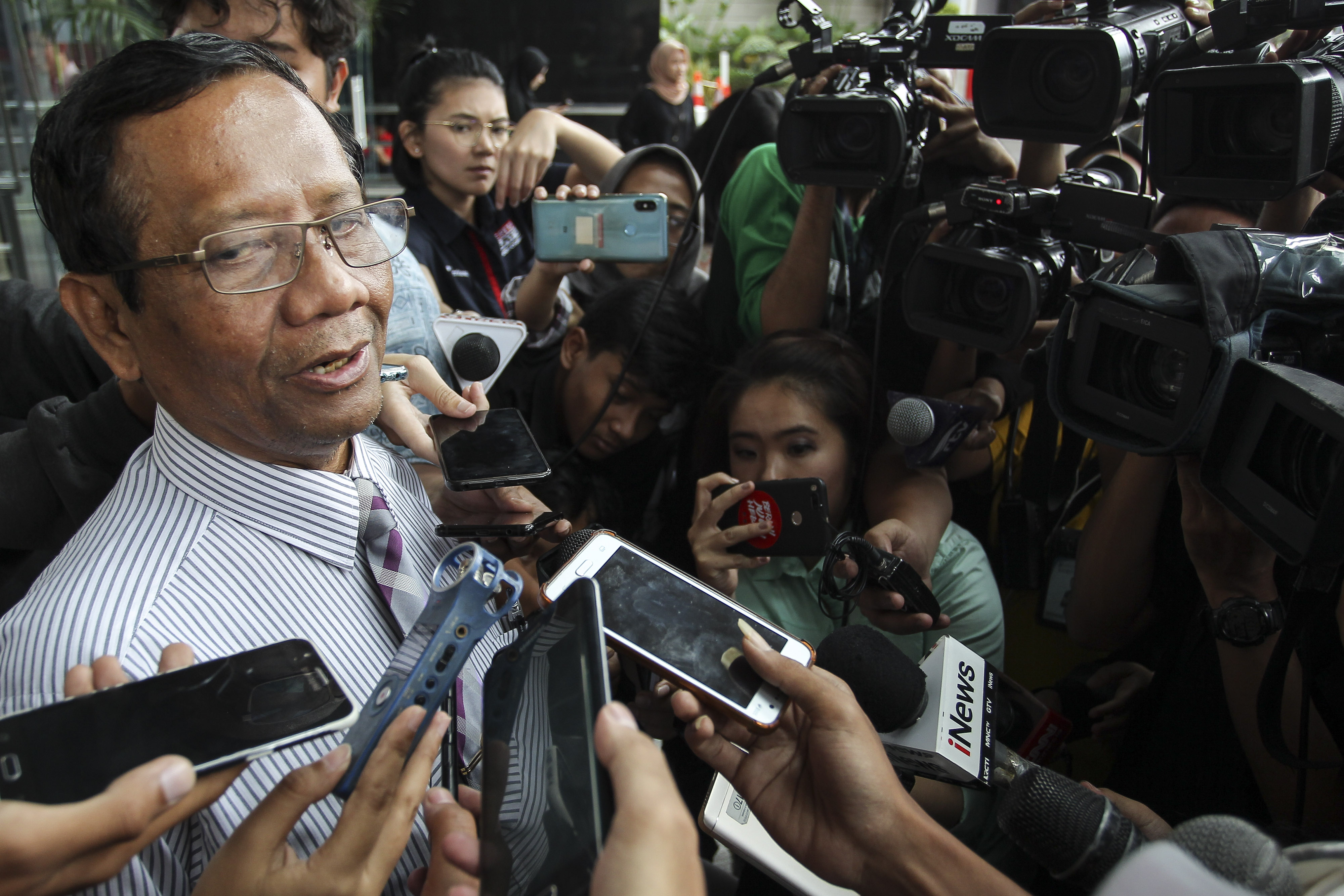 Pakar Hukum Tata Negara Mahfud MD menyebutkan rakyat Indonesia sudah melakukan People Power lewat Pemilu 2019