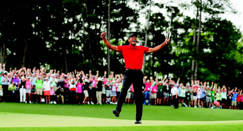 Pegolf Amerika Serikat Tiger Woods mengungkapkan kebahagiaan setelah menjuarai turnamen Masters 2019 di Augusta National Golf Club, Augusta