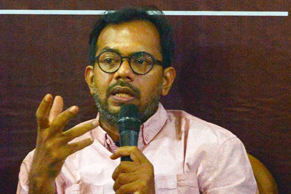 Aktivis Rujak Center for Urban Studies Haris Azhar 