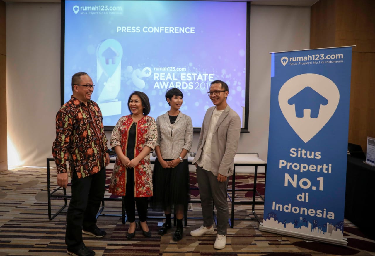 Manajemen Rumah123.com dan sejumlah dewan juri menjelaskan soal Real Estate Awards 2019