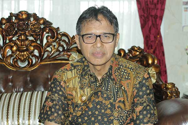 Gubernur Sumbar Irwan Prayitno