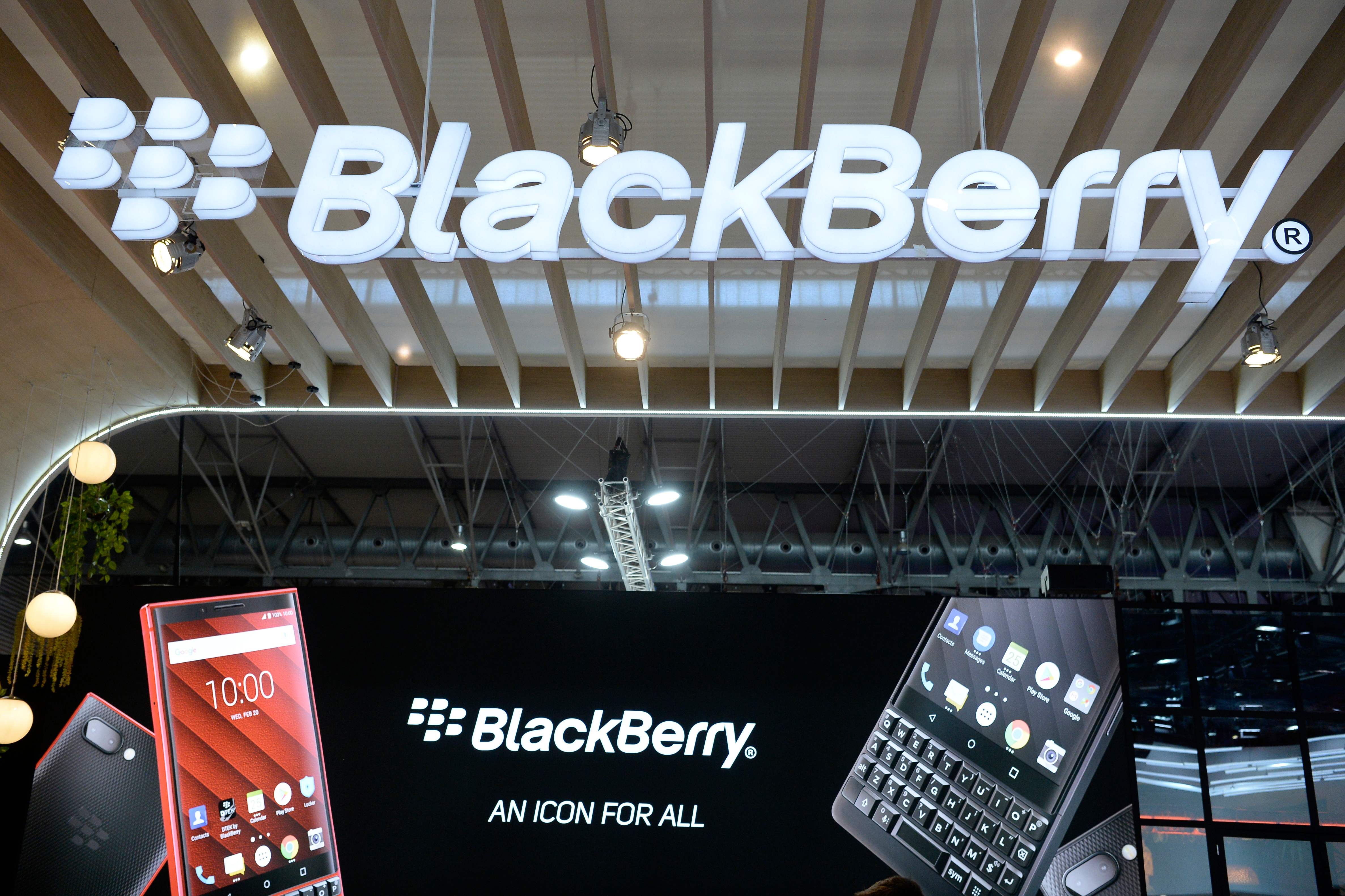 Logo BlackBerry ditampilkan di Mobile World Congress