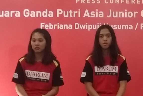 Ganda putri Febriana Dwipuji Kusuma/Ribka Sugiarto saat jumpa pers