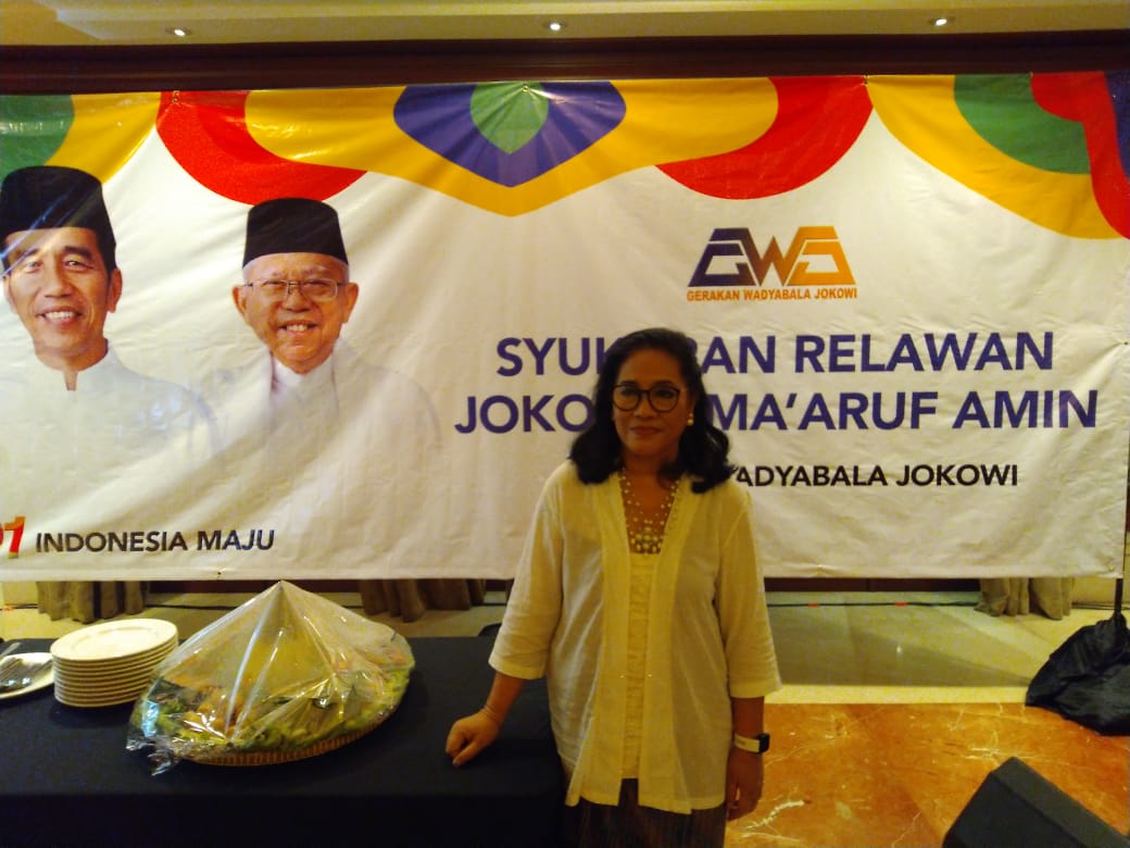 Ketua DPW Gerakan Wadyabala Jokowi (GWJ) Jabodetabek Ade Indira Sugondo 