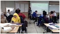 Suasana di kelas kampus KNUE 