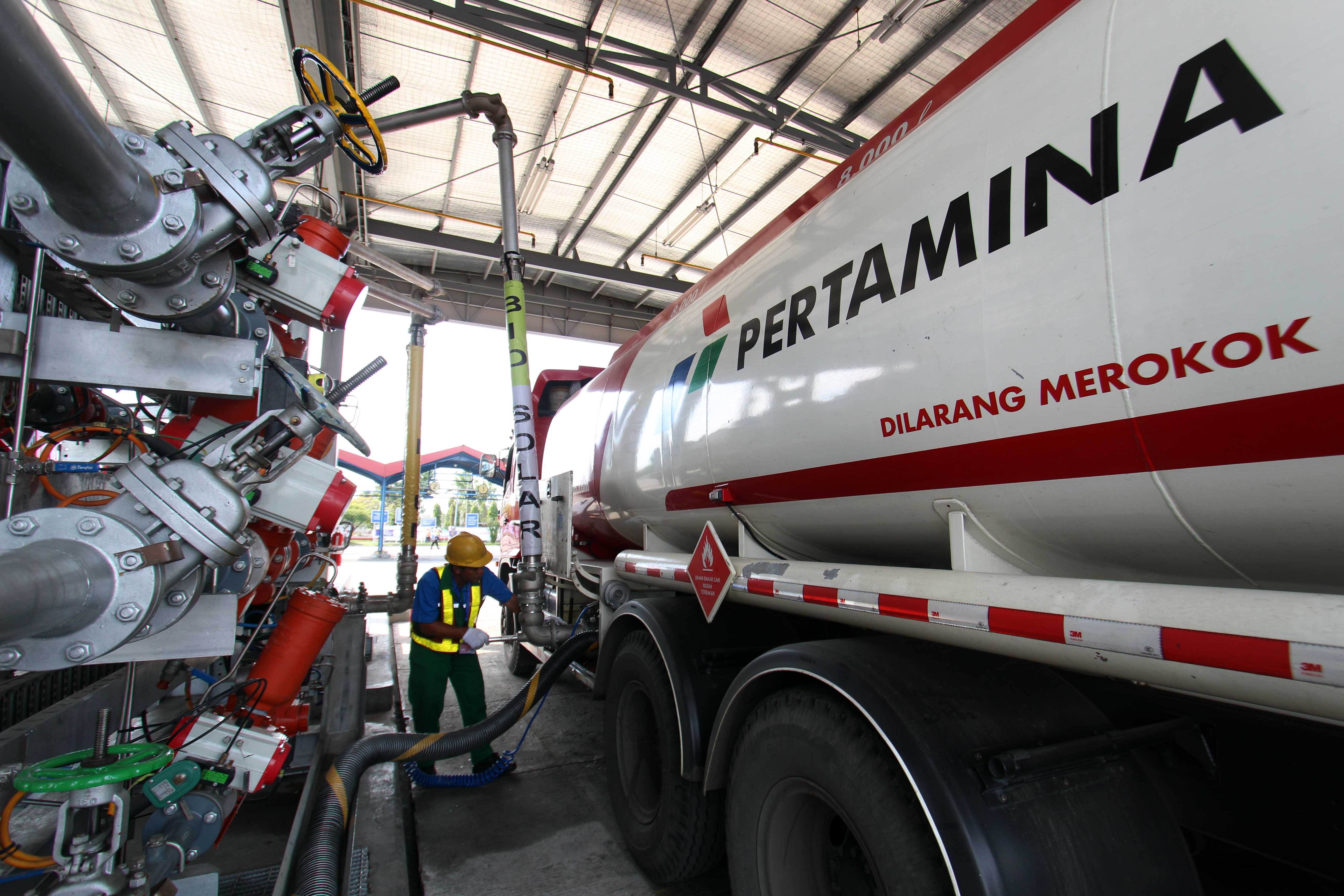 PENYALURAN BBM PERTAMINA