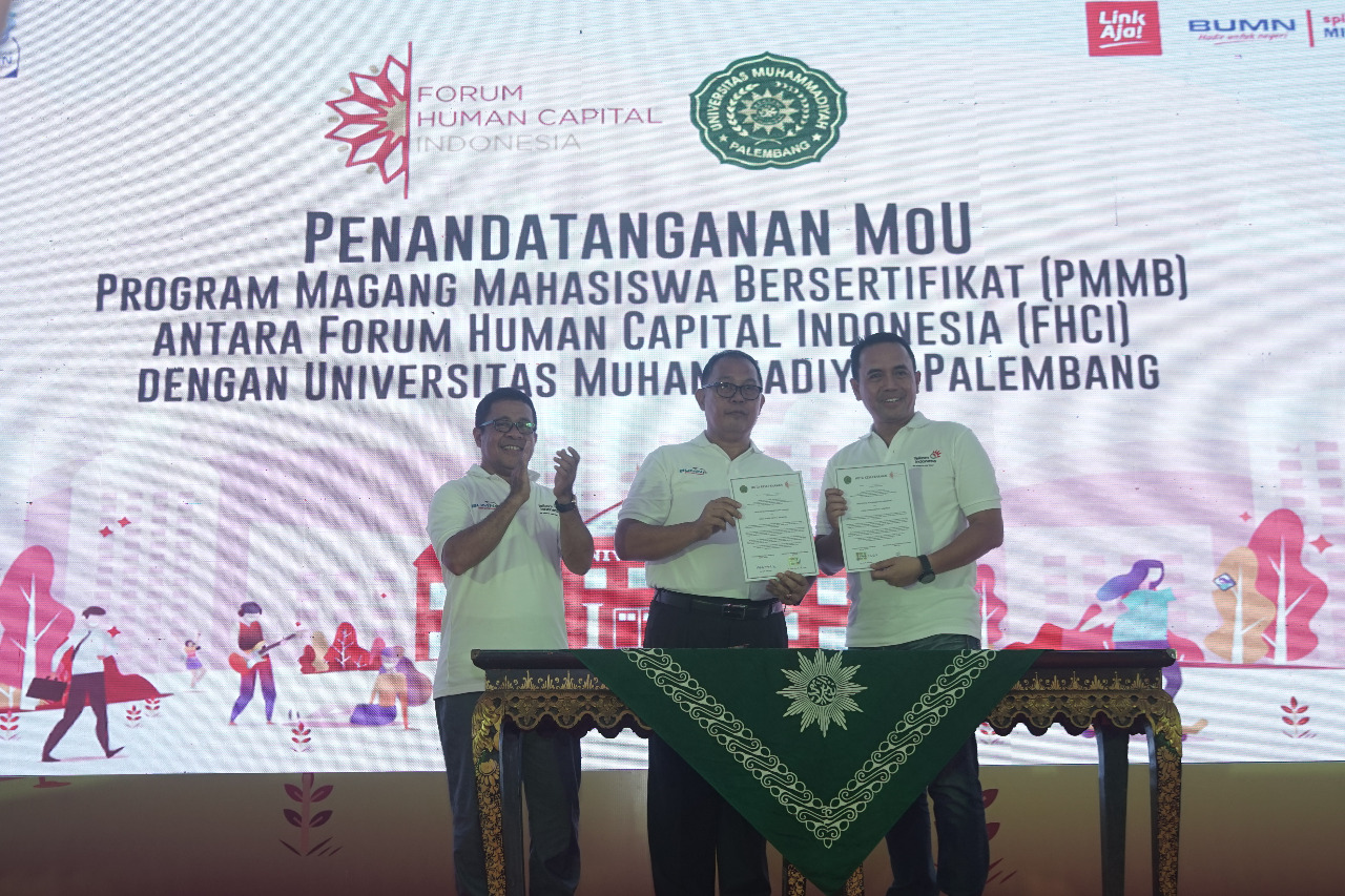 Direksi Telkom Motivasi 3.000 Mahasiswa di Palembang