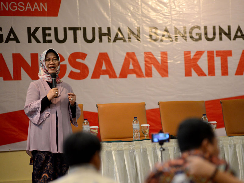 Anggota Presidium Majelis Nasional Korps Alumni Himpunan Mahasiswa Islam (KAHMI) Siti Zuhro