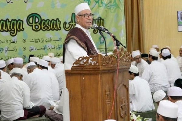 Ketua Umum Rabithah Alawiyah, Habib Zen Bin Smith.