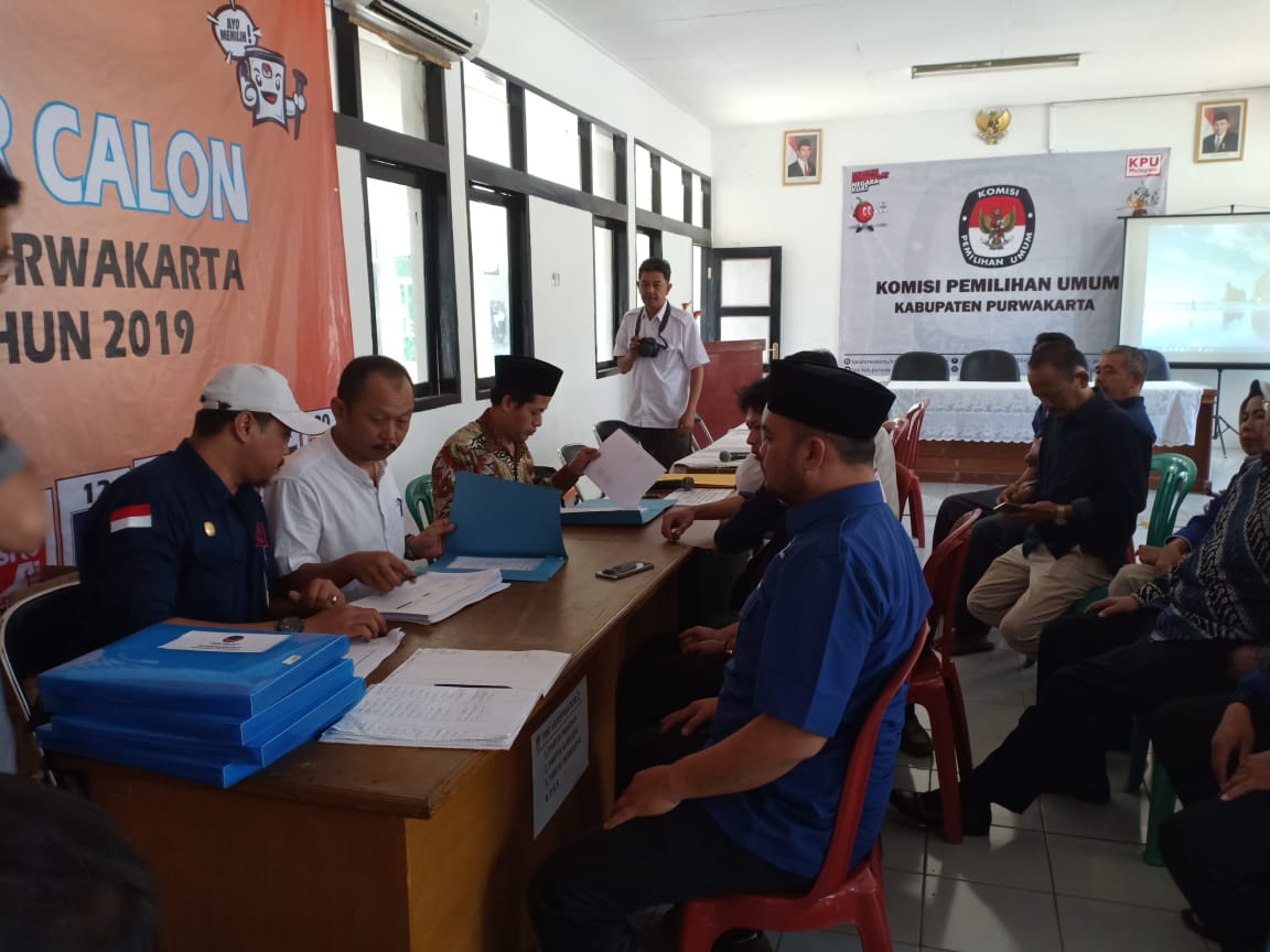 Ilustrasi suasana di Kantor KPU Purwakarta. 
