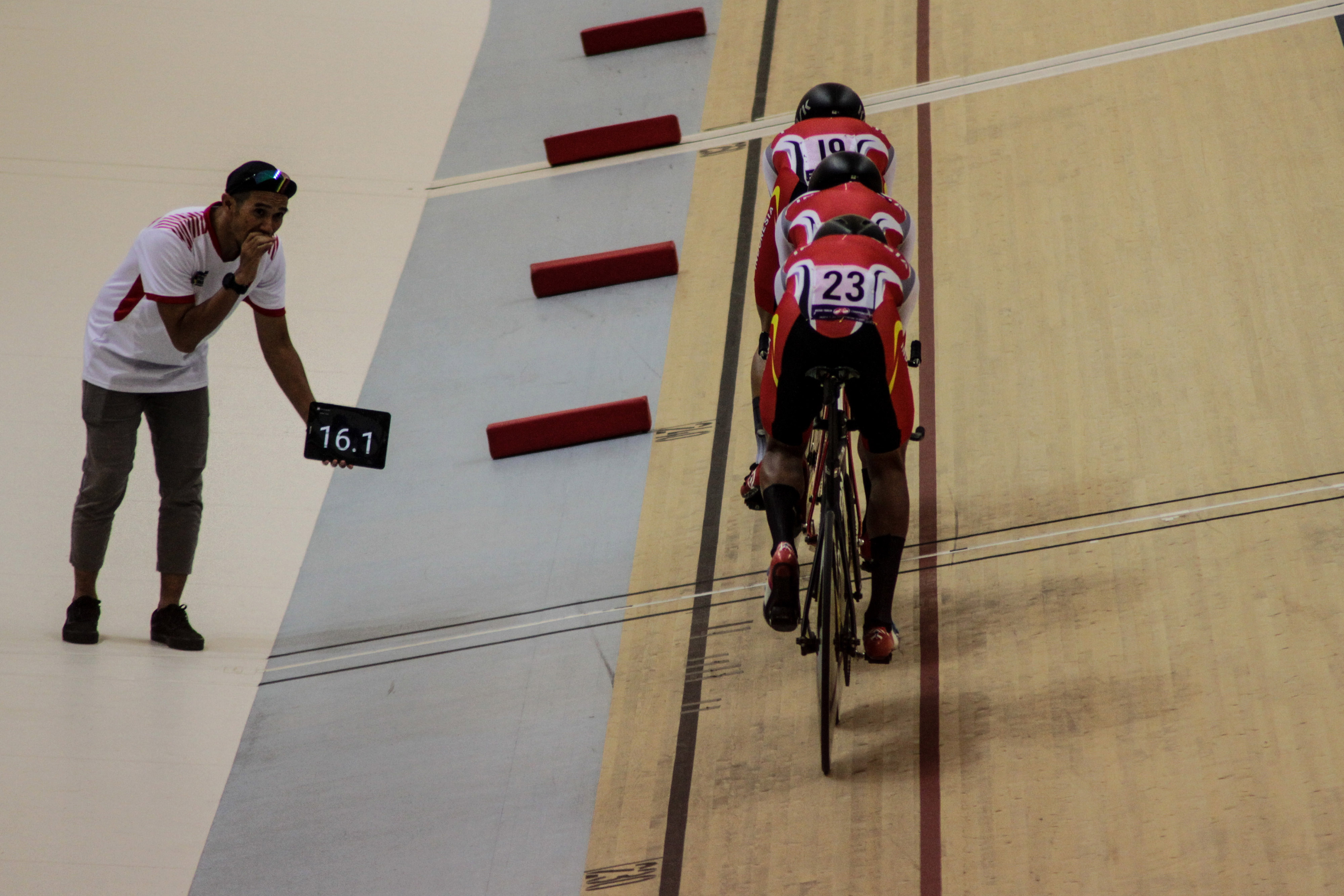  Tim balap sepeda Indonesia berlaga dalam kualifikasi nomor Men Elite Team Pursuit Asian Track Championship 2019 