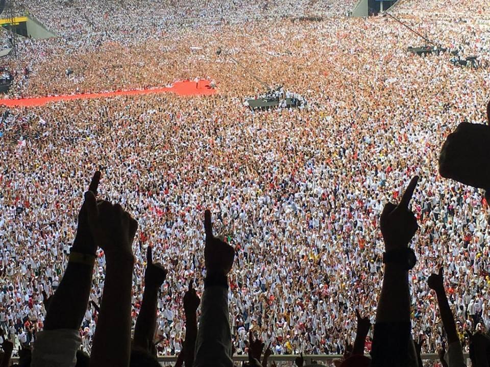 Suasana kampanye Konser Putih Bersatu di SUGBK, Sabtu (13/4)