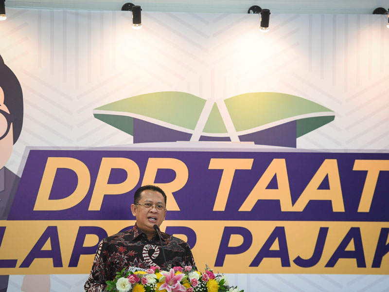 Ketua DPR Bambang Soesatyo menyampaikan sambutan pada acara 