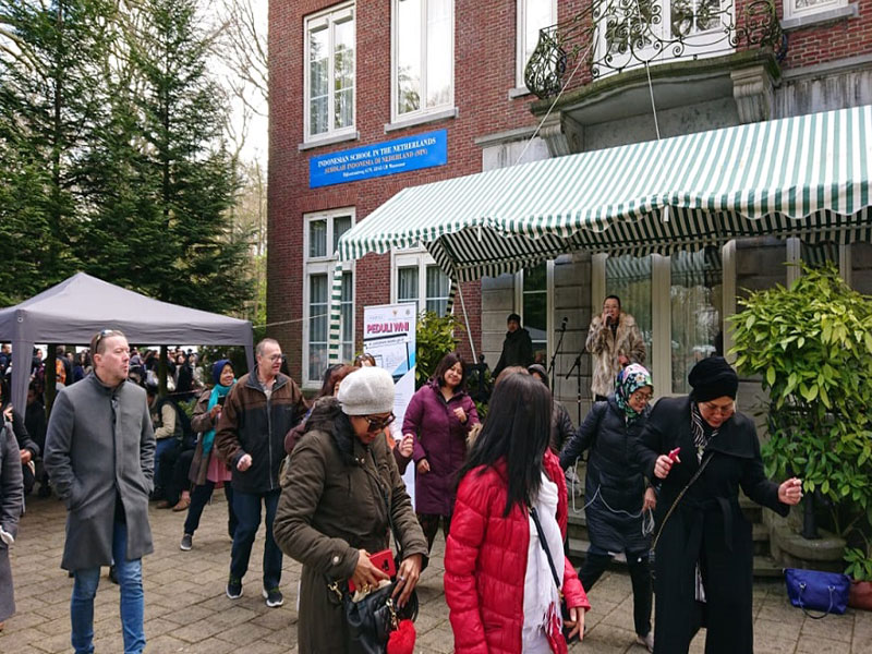  Suasana pemungutan suara di Den Haag, Belanda, Sabtu 13 April 2019. 