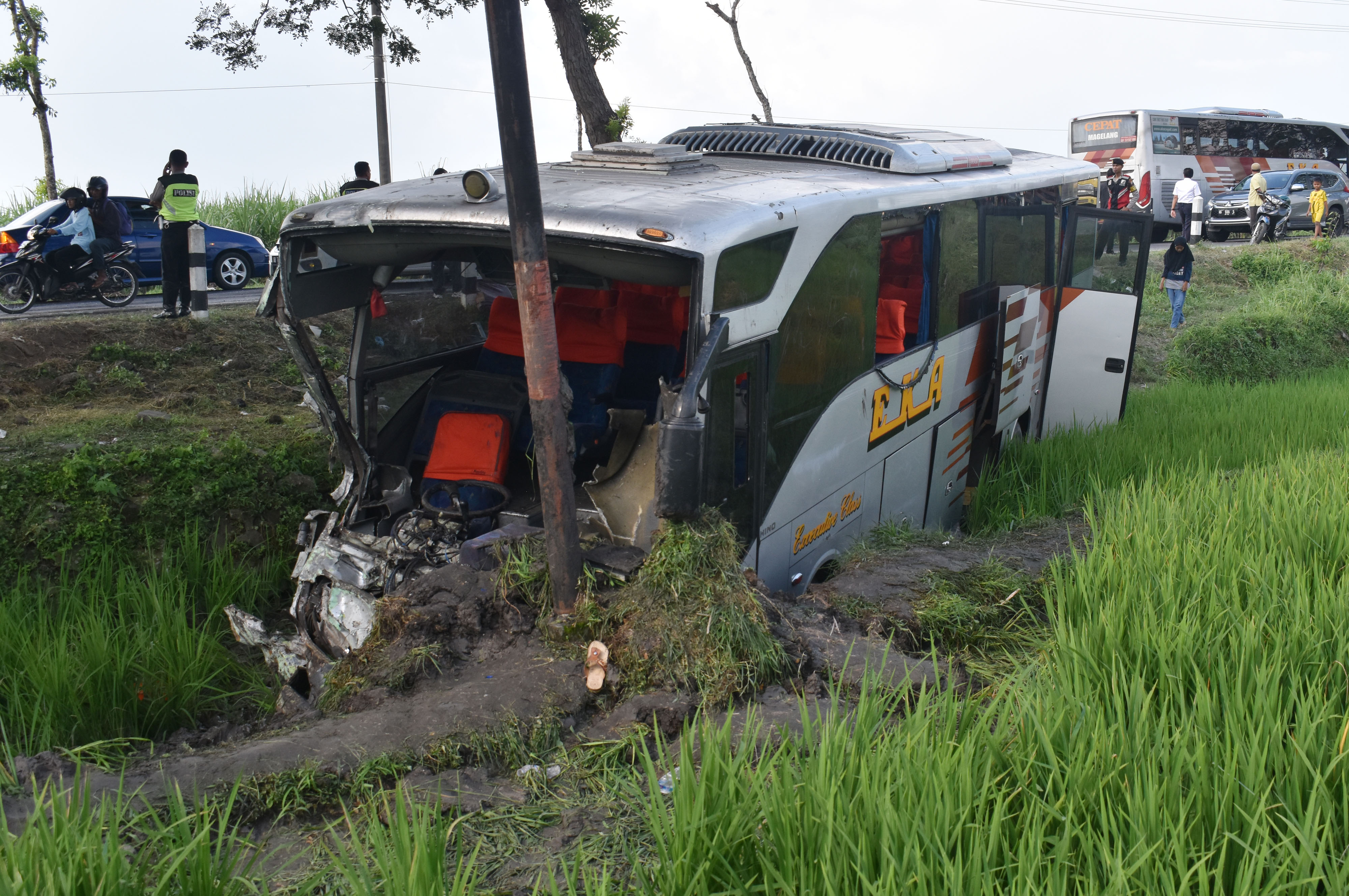 ilustrasi kecelakaan bus 