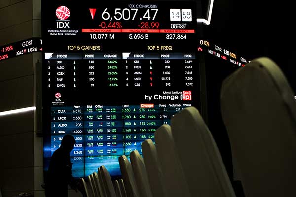 Suasana di Bursa Efek Indonesia