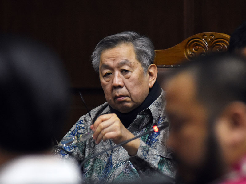 Terdakwa kasus dugaan korupsi pengelolaan dana pensiun PT Pertamina (Persero) yang juga Direktur PT Ortus Holding Ltd, Edward Soeryadjaya