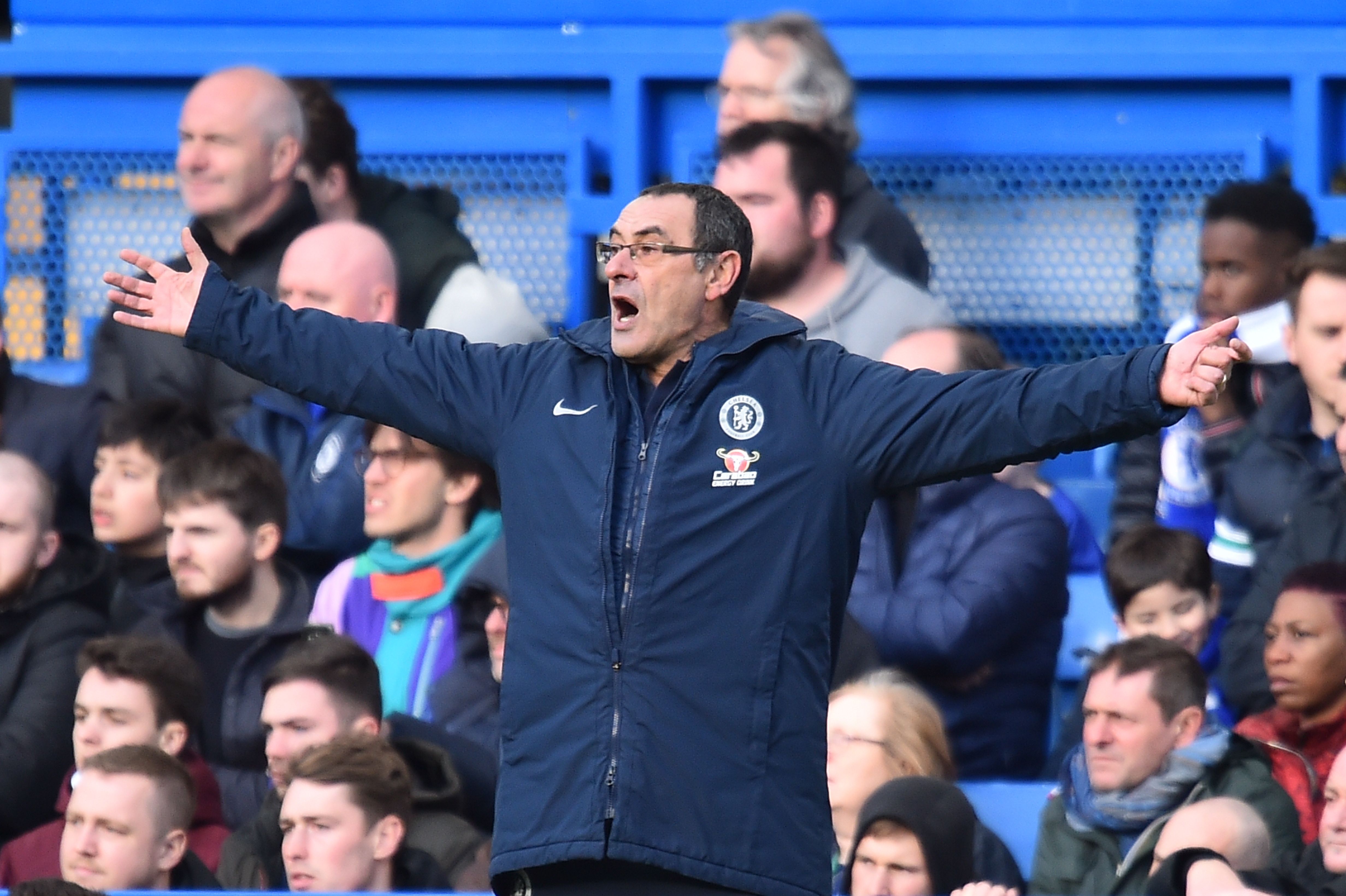 Pelatih Cehlsea Maurizio Sarri