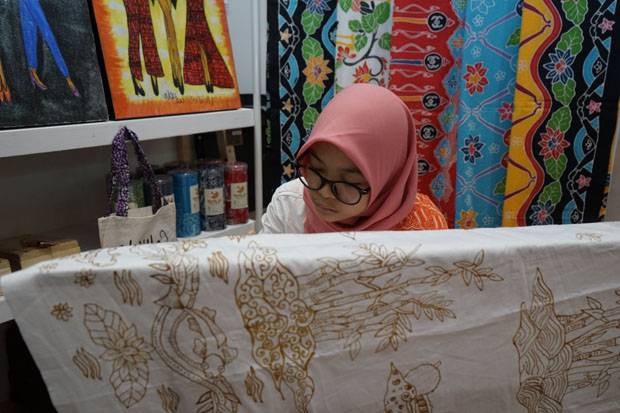 Zahwa Rahmawati, 13, penyandang tunarungu