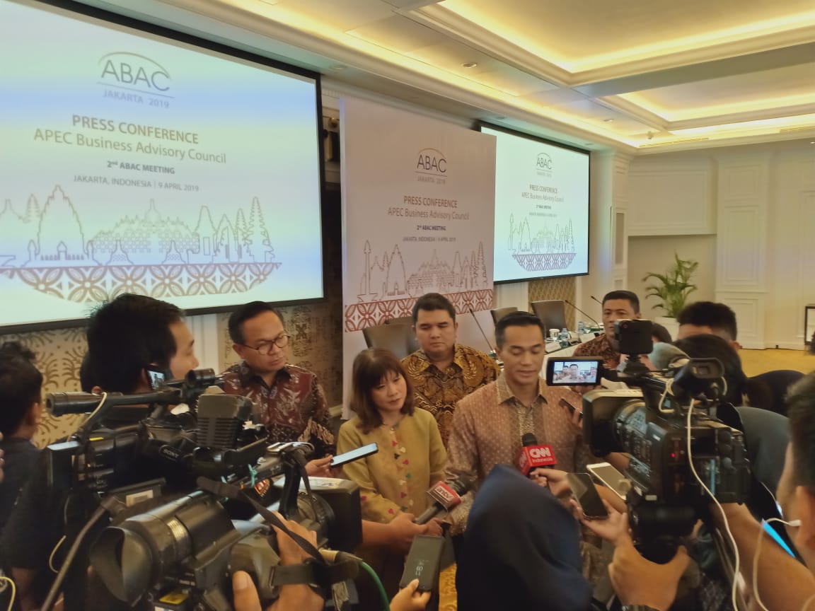 Aninditya Bakrie menjelaskan kepada wartawan tentang pentingnya acara ABAC.