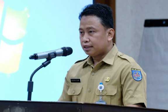 Kepala Badan Kepegawaian dan Pengembangan Sumber Daya Manusia, Supian Suri