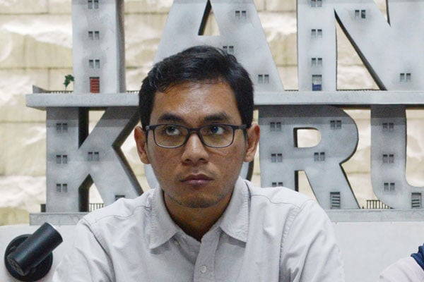 aktivis Indonesia Corruption Watch (ICW), Egi Primayogha