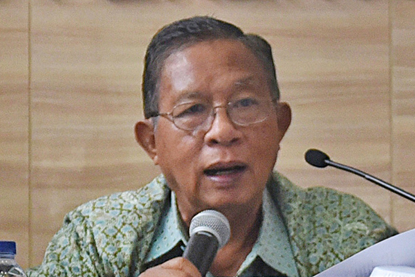 Menteri Koordinator bidang Perekonomian Darmin Nasution
