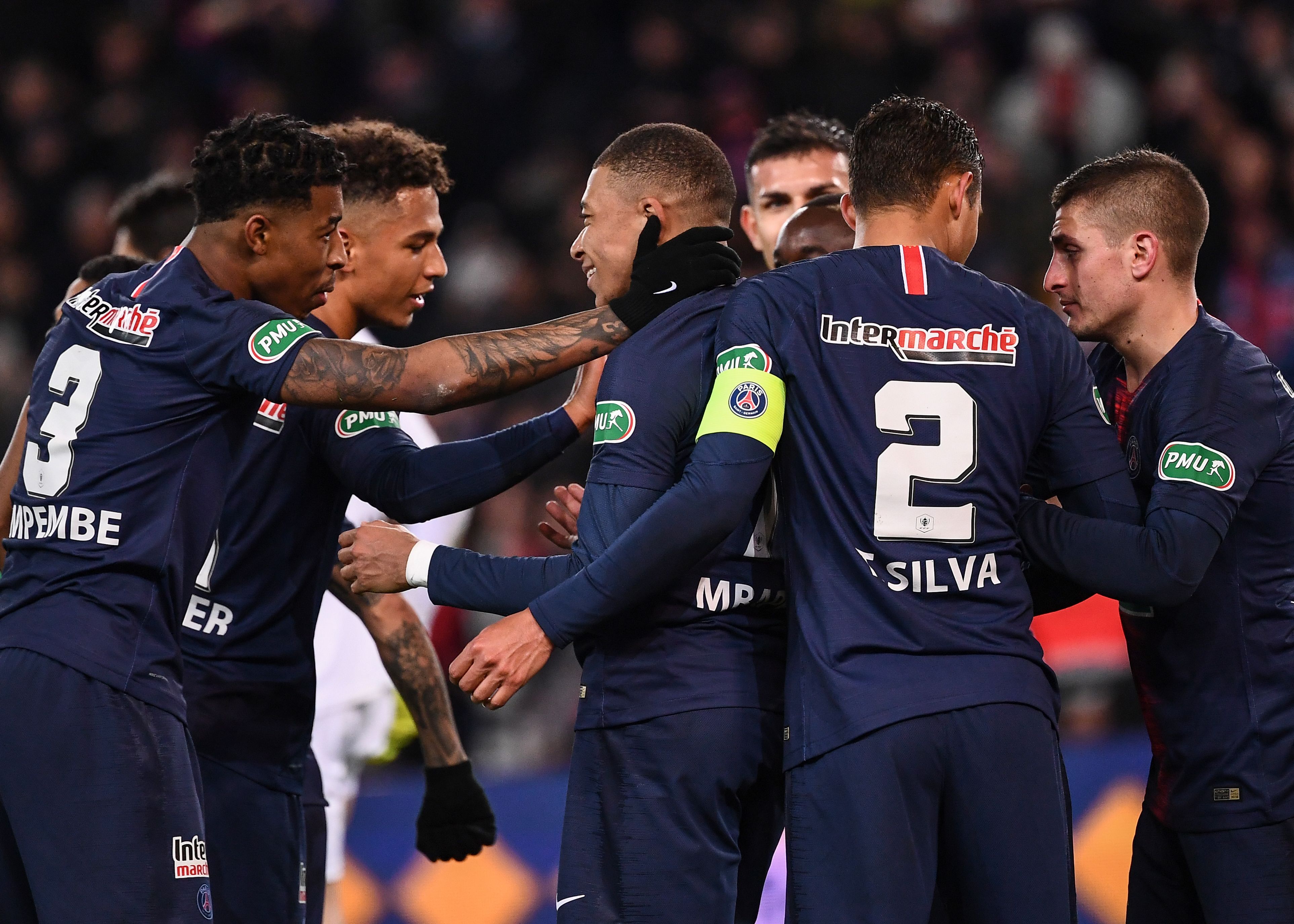 Selebrasi para pemain PSG selepas gol Kylian Mbappe ke gawang Nantes.