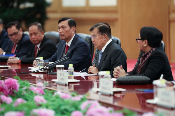 Wakil Presiden Ri Jusuf Kalla saat bertemu sejumlah CEO di Tiongkok