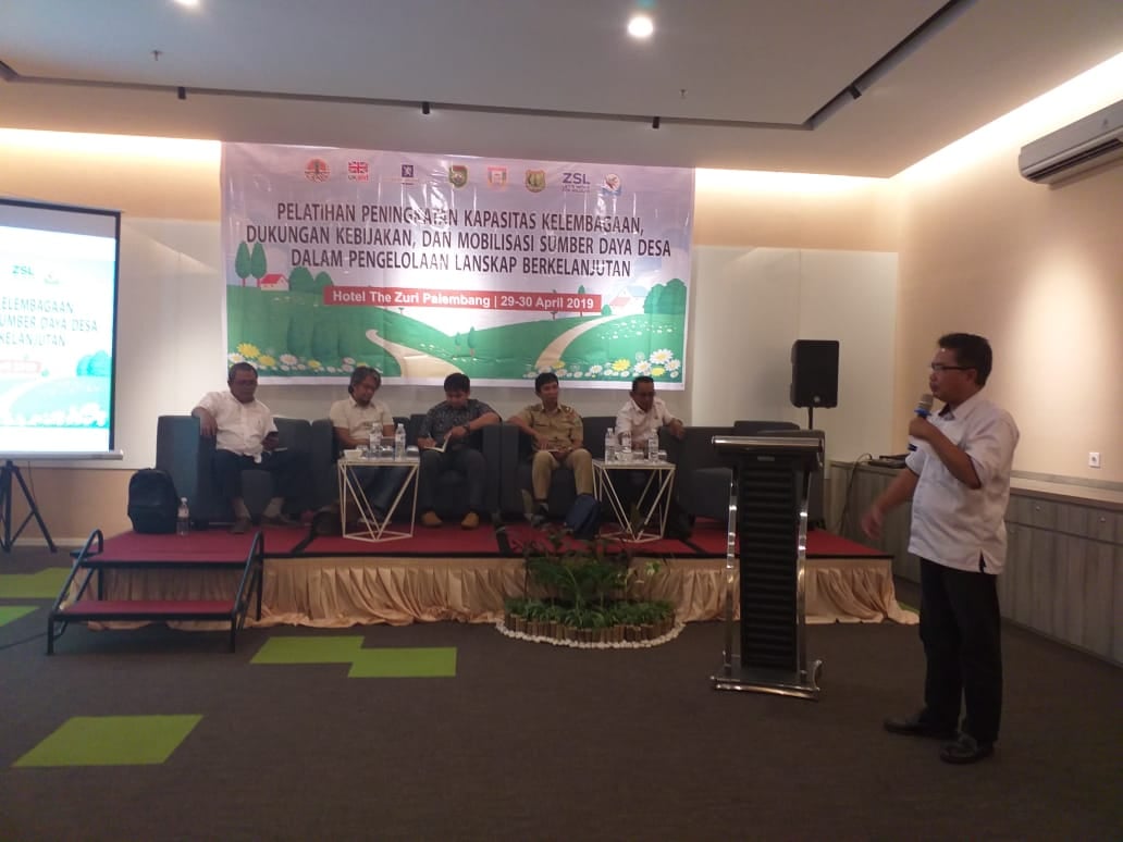 Provinsi Sumatra Selatan mengalokasikan dana desa untuk membantu mencegah kebakaran hutan dan lahan.