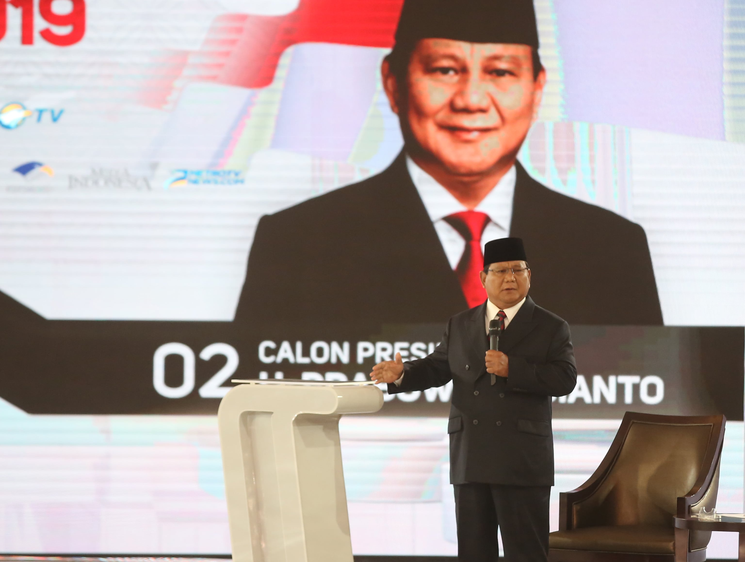 Prabowo Subianto sudah mengklaim menang Pilpres dengan perolehan suara mencapai 62%.