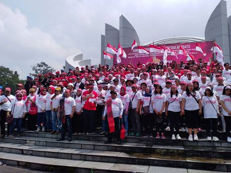 FMIB menggelar deklarasi dukungan dan penolakan terhadap upaya intimidasi dan delegitimasi KPU, Minggu (28/4/2019).