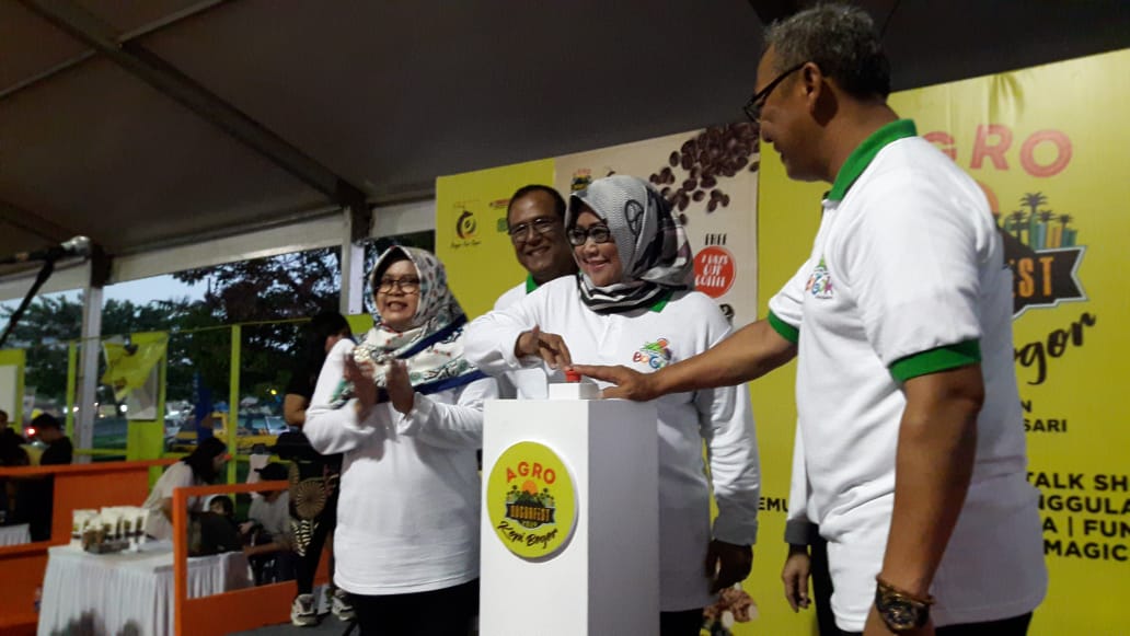 Bupati Bogor Ade Yasin saat membuka Bogorfest