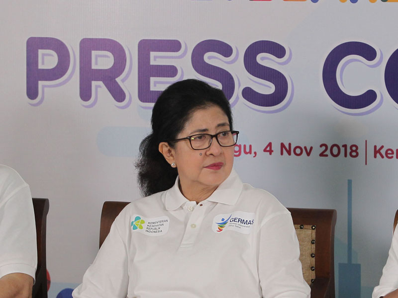 Kementerian Kesehatan  Nila F. Moeloek