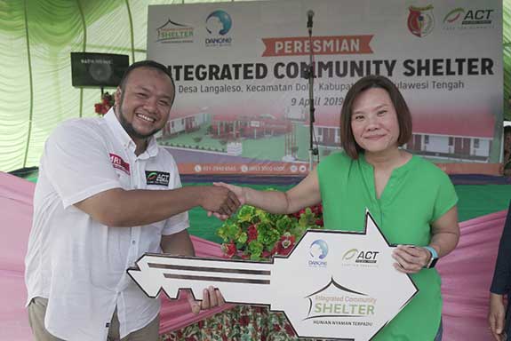Connie Ang, General Manager Unit Usaha Danone Specialized Nutrition di Indonesia saat peresmian Hunian Nyaman Terpadu
