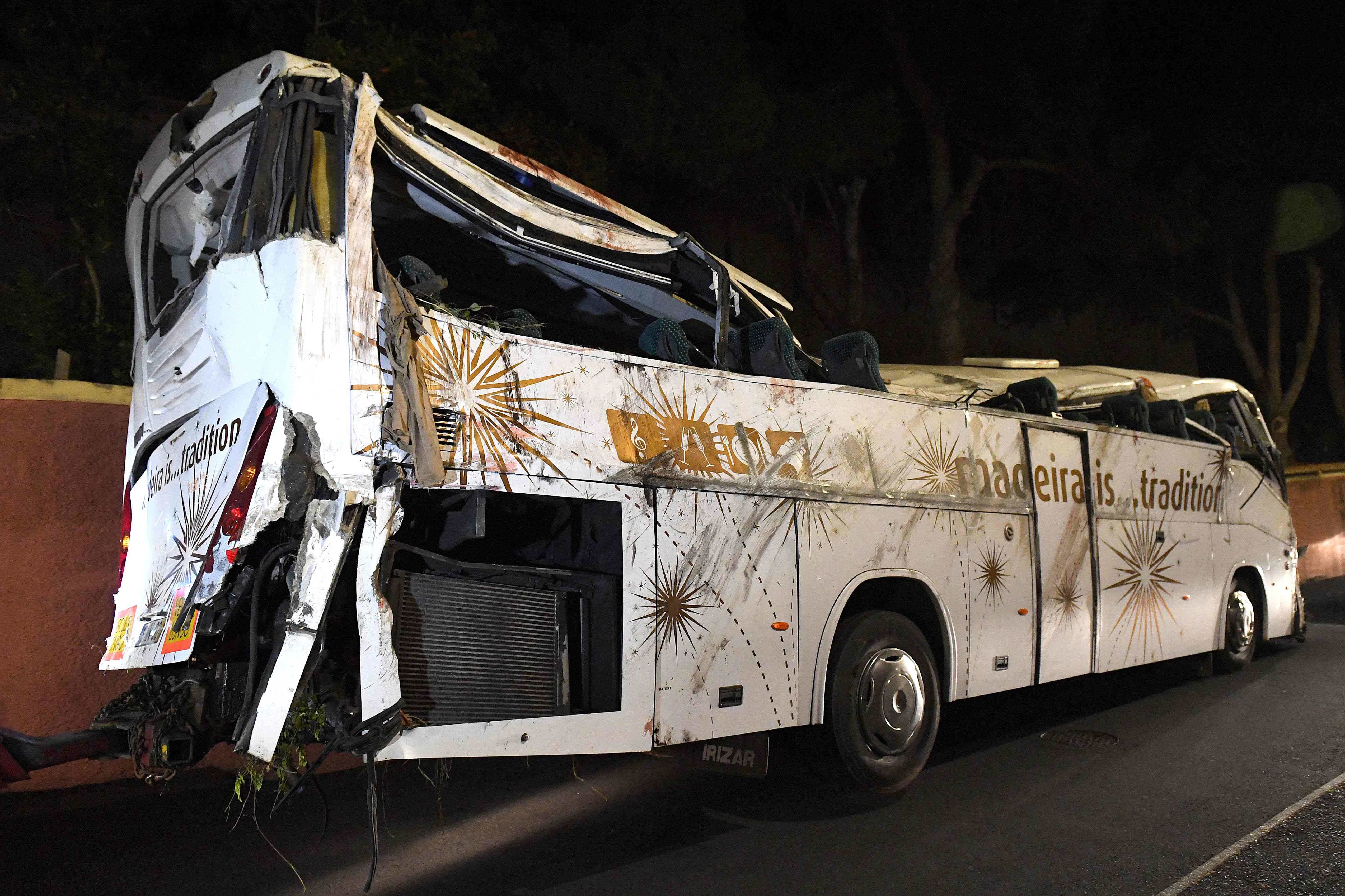 Bus turis Jerman masuk jurang di Portugal