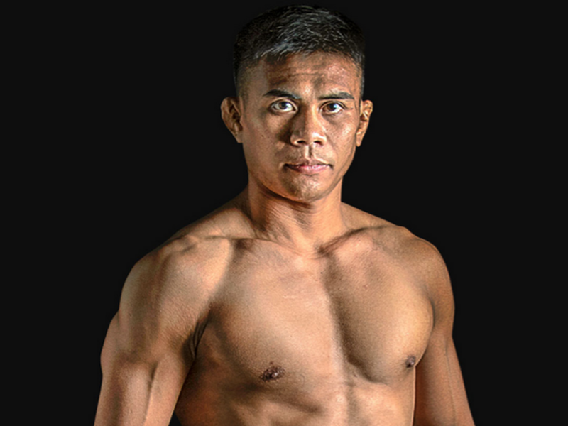 Pegulat Indonesia Eko Roni Saputra.