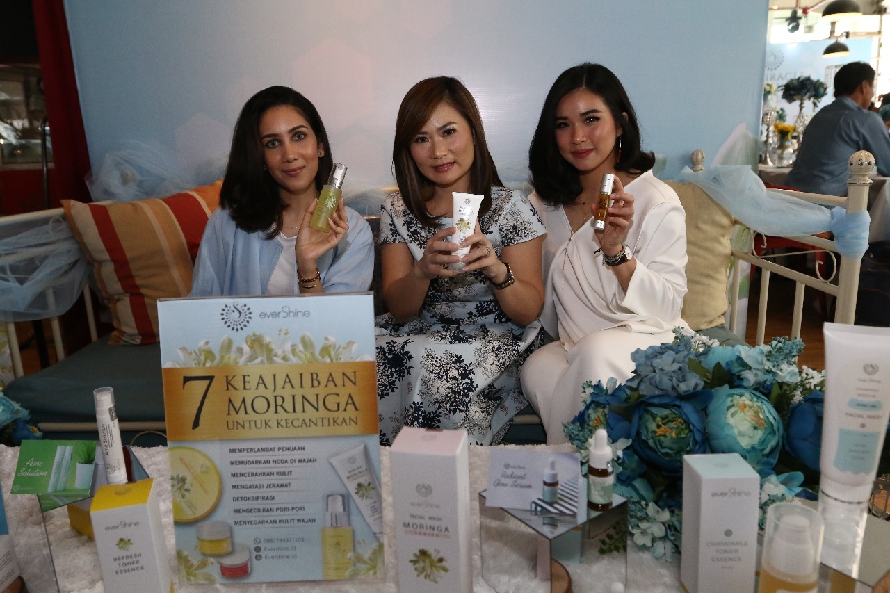 Owner dari Evershine, Merry, pada peluncuran Evershine Moringa Series, di Jakarta, beberapa waktu lalu