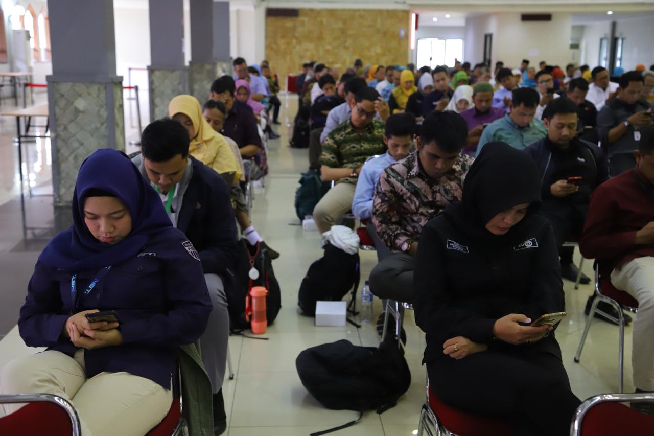 Peserta ujian calon petugas haji 2019 di Jakarta, Kamis (4/4)