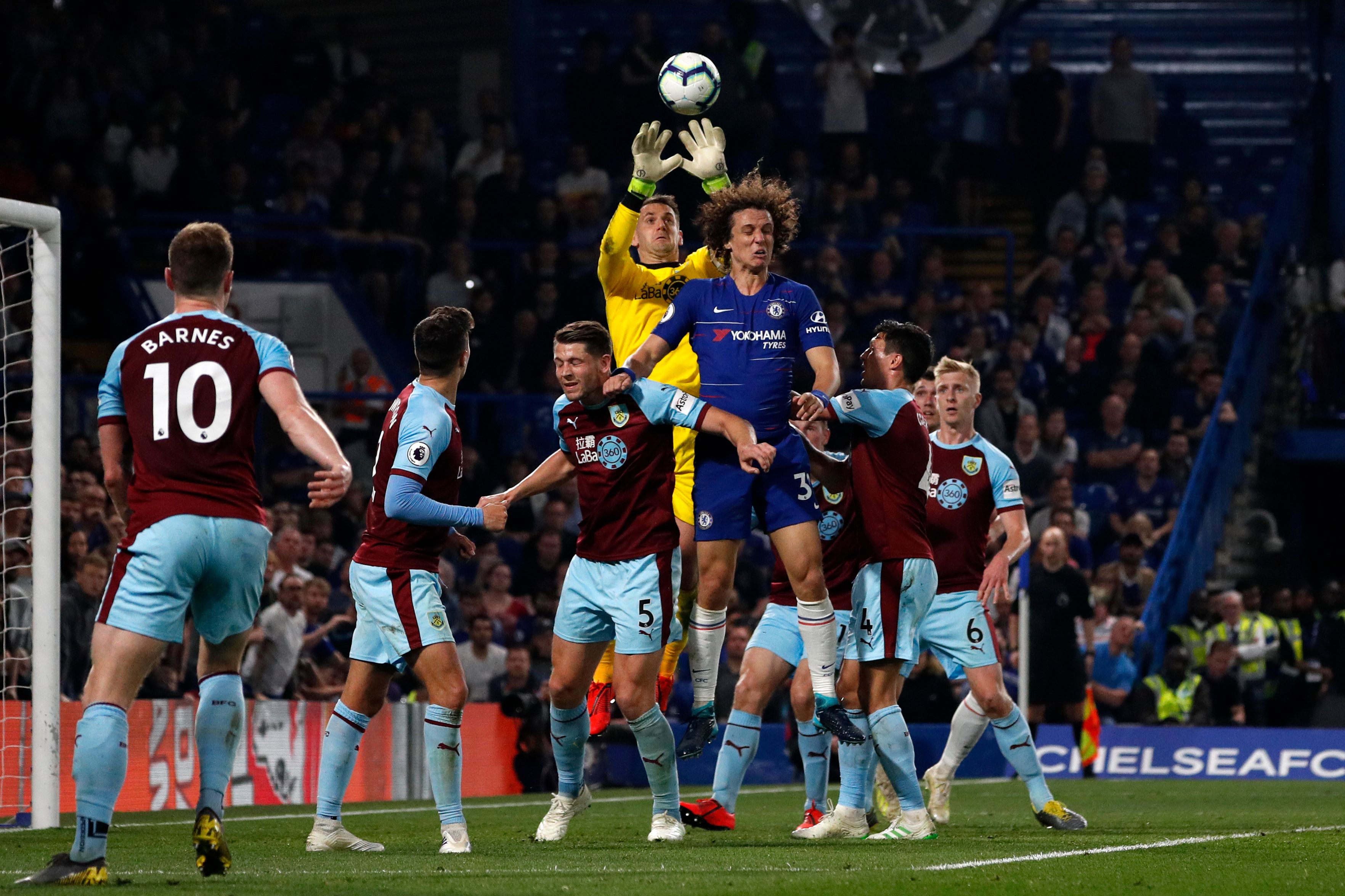 Laga Chelsea melawan Burnley