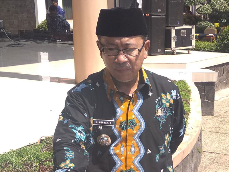 Plt Bupati Cianjur, Jawa Barat, Herman Suherman.