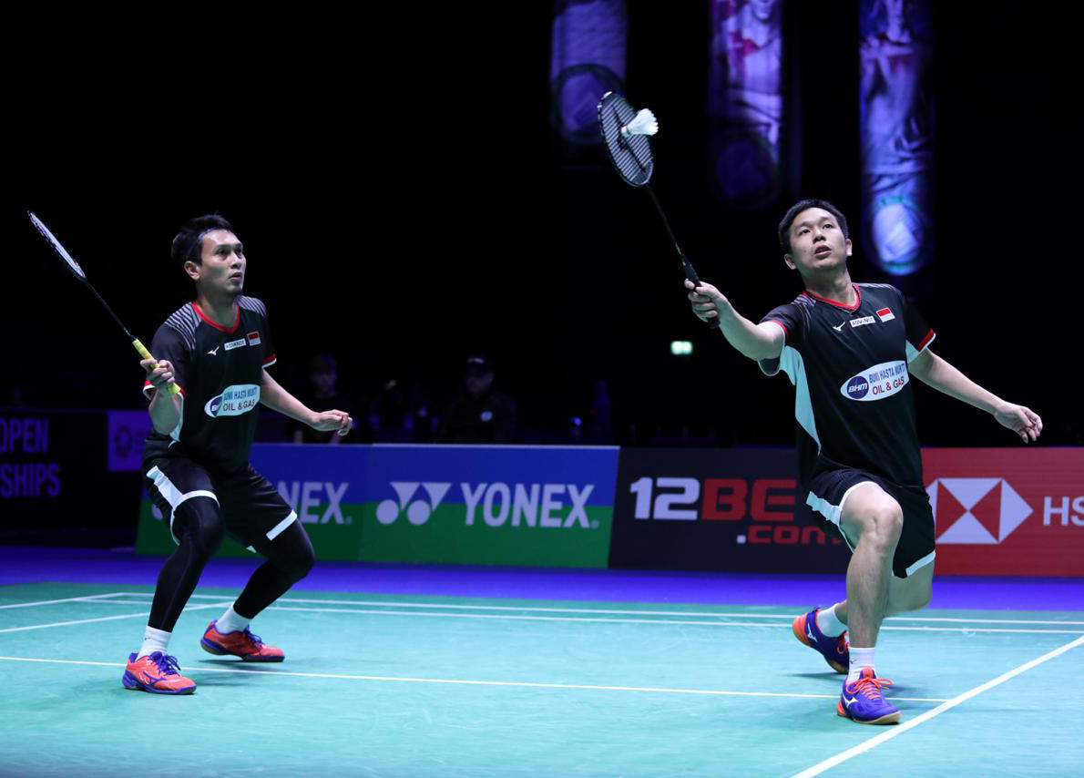  Pebulu tangkis ganda putra Indonesia Hendra Setiawan/Mohammad Ahsan 