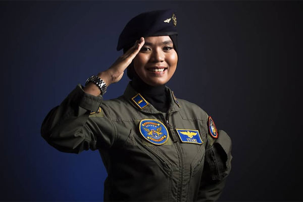  Letda Laut (P/W) Sri Utami