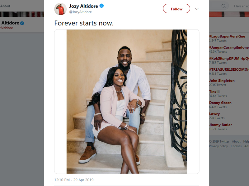 Cicitan Jozy Altidore mengumumkan pertunangannya dengan Sloane Stephens